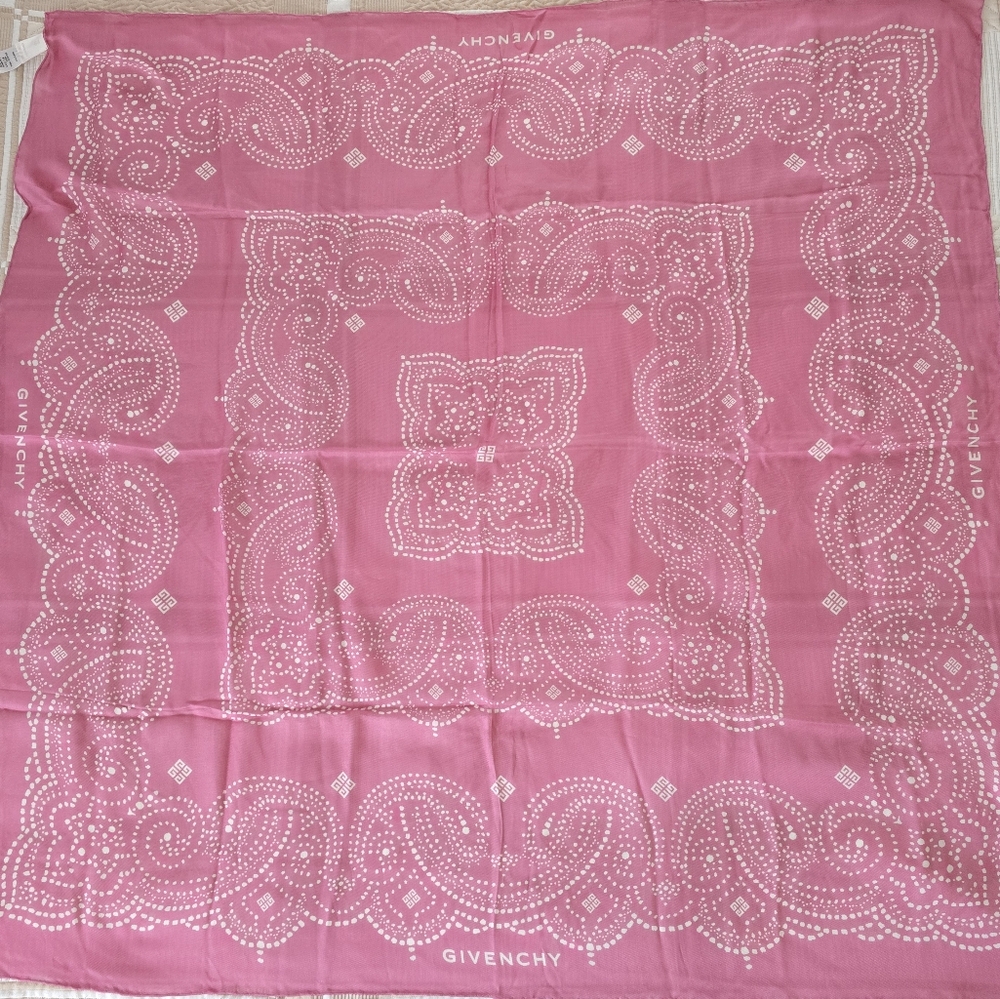 Givenchy Logo Print Pink Scarf